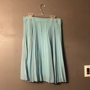 XS Zara Woman Pleated Skirt